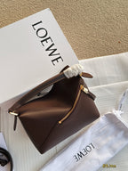 Geometry bag cowhide puzzle navy blue/chocolate color