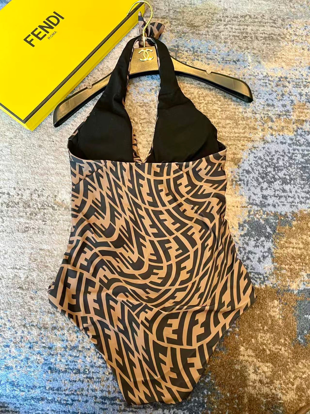 New one-piece swimsuit