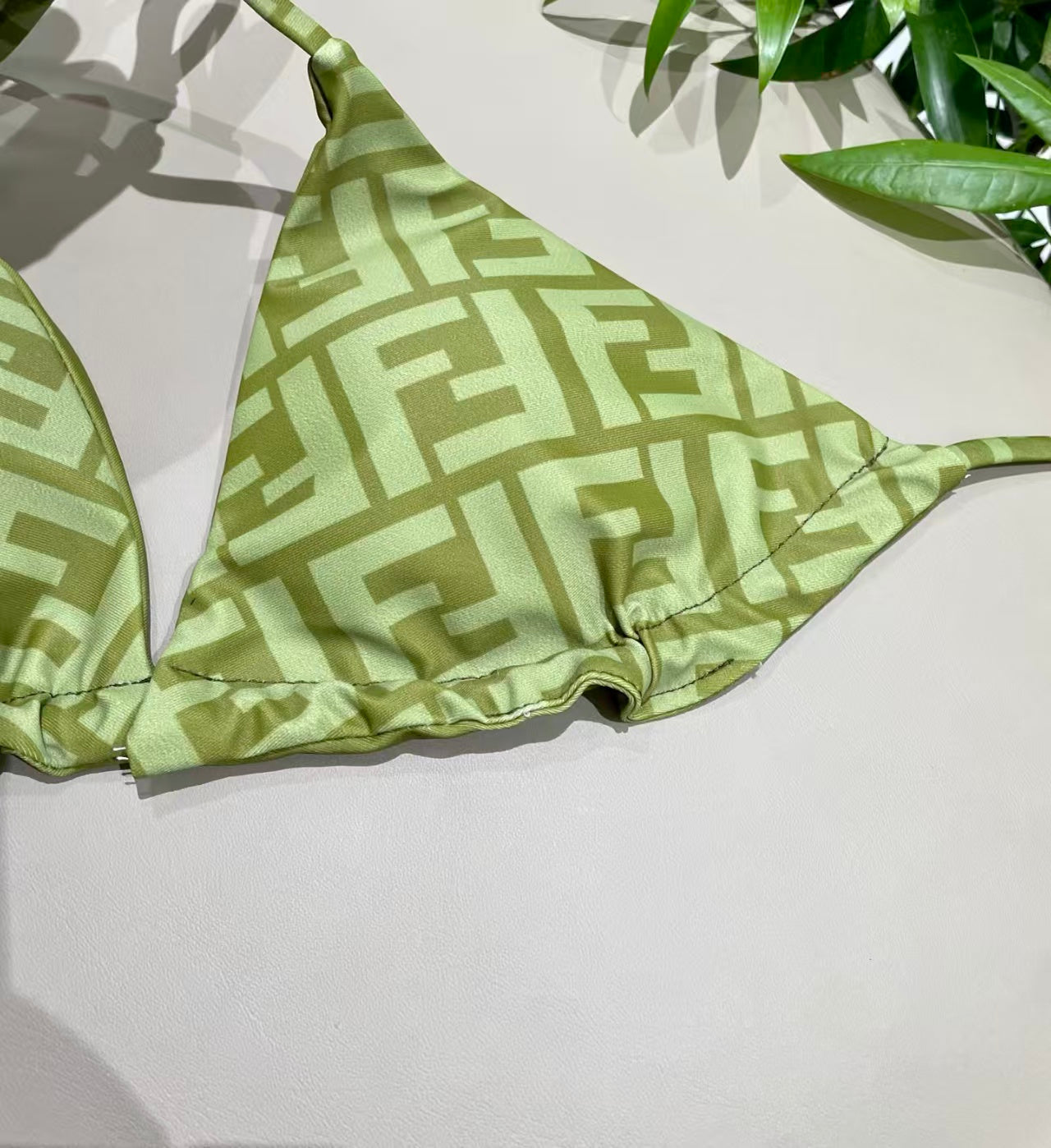 New split camisole swimsuit