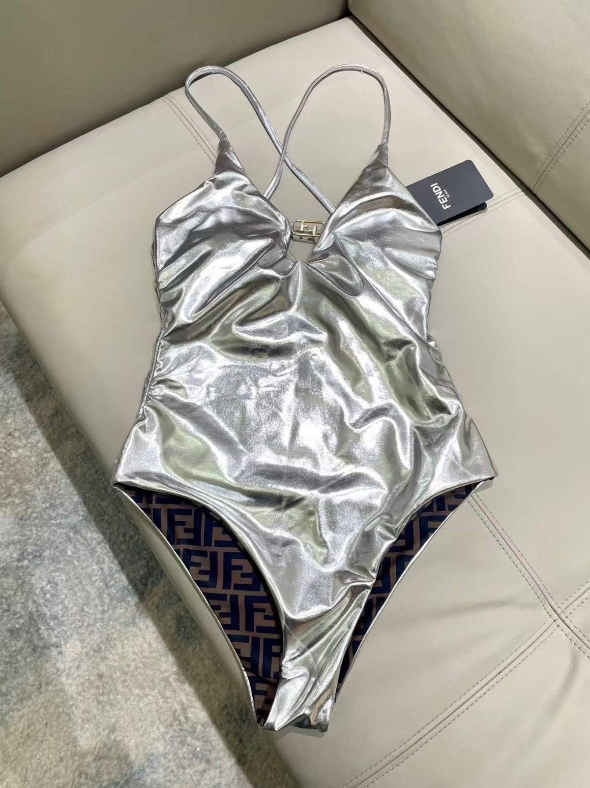 New one-piece camisole swimsuit