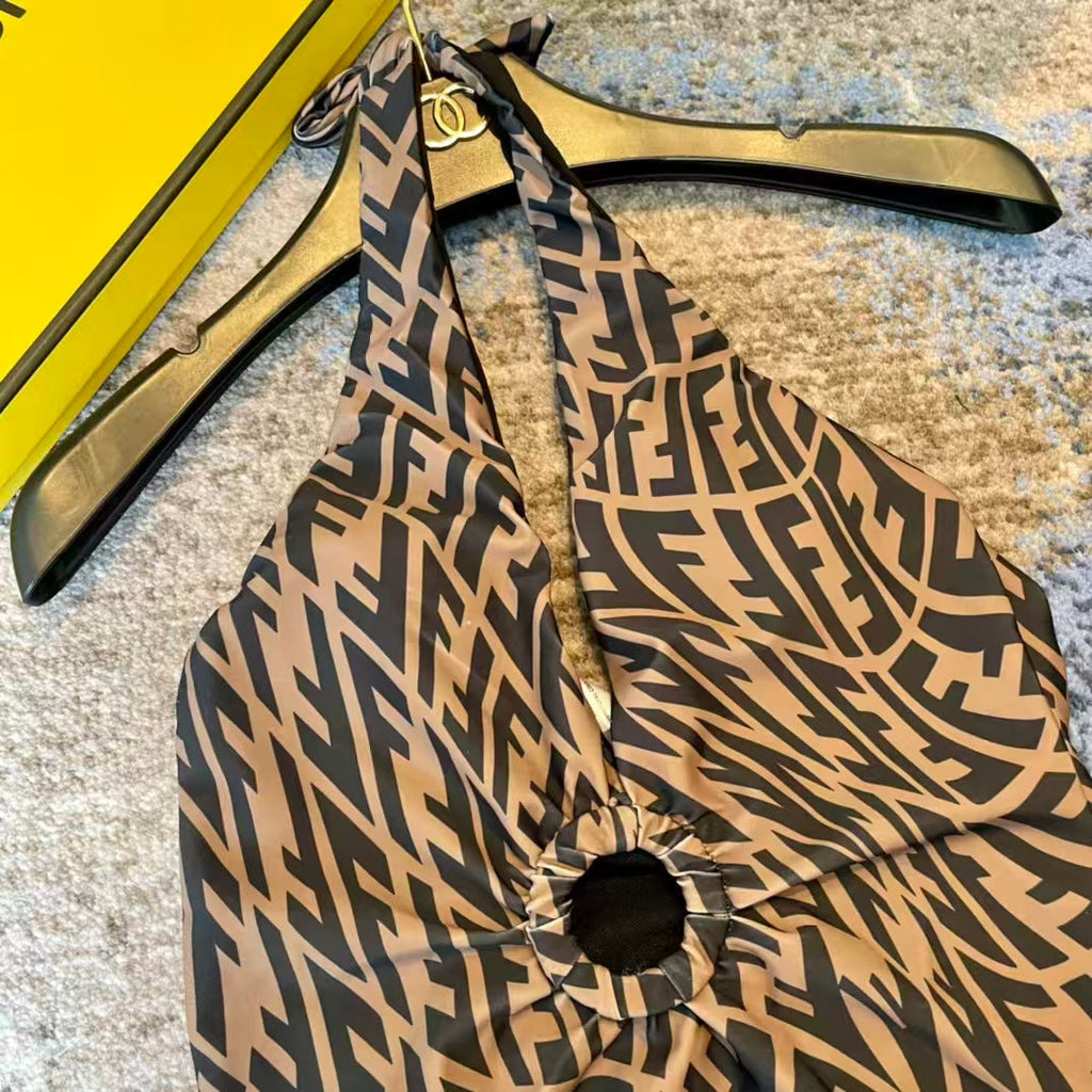 New one-piece swimsuit