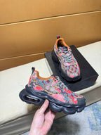 Unique modern style sports shoes