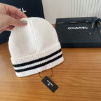 New autumn and winter hats