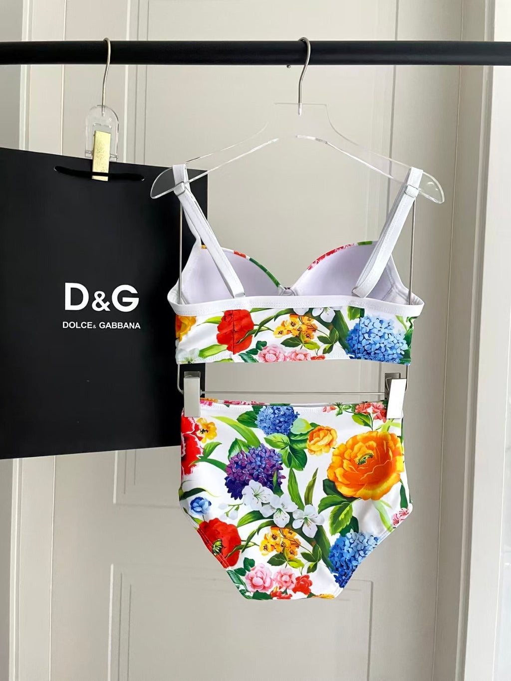 New printed swimsuit