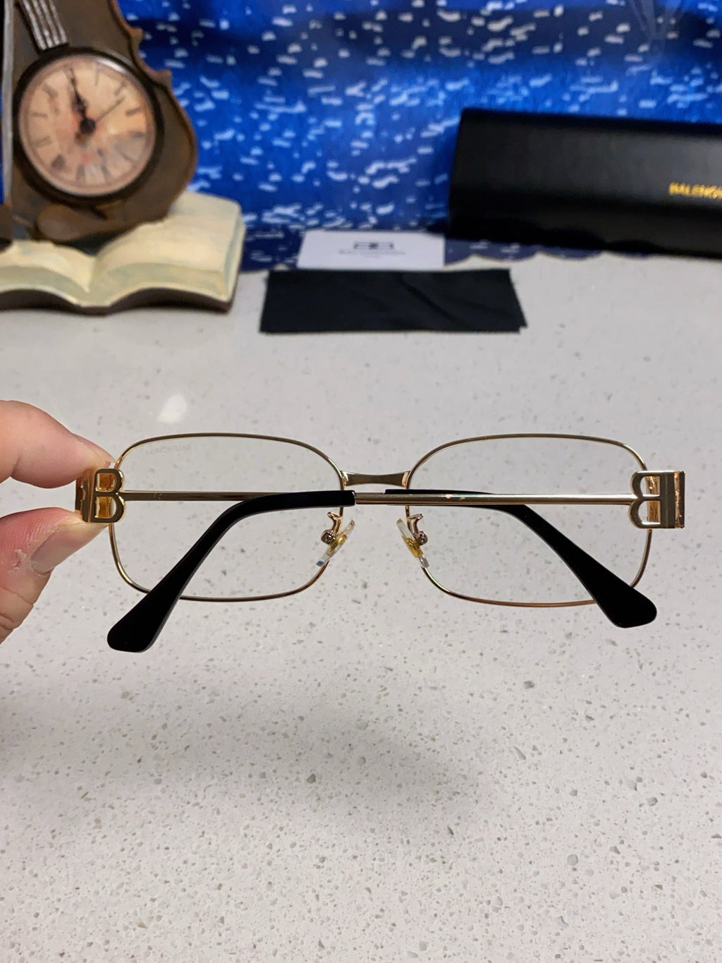 New metal retro box, refined gold wire rectangular gold and silver frame for men and women, can be paired with myopia glasses trend