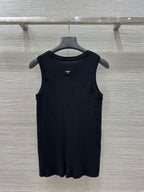 25 autumn and winter new product heart logo intarsia knitted vest