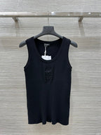 25 autumn and winter new product heart logo intarsia knitted vest