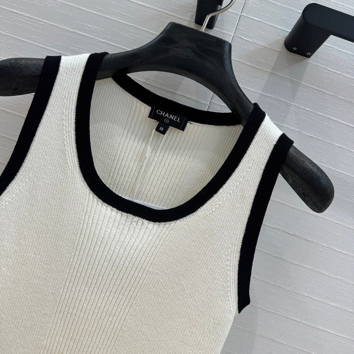 25ss knitted vest