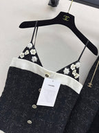 25 3D flower decorated sling