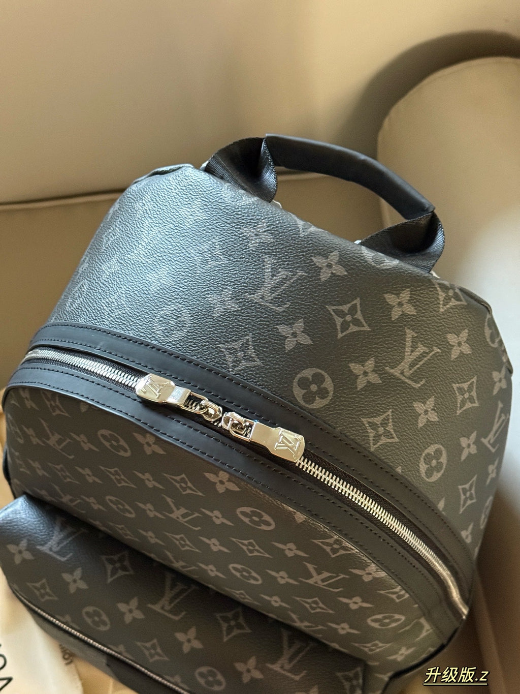 Half circle zipper discovery backpack