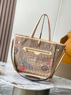 Trendy handbag