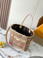 Trendy handbag